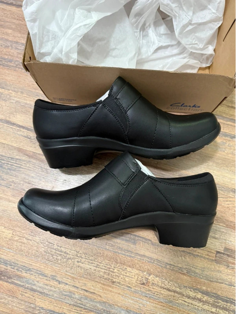 Clark’s Angie pearl heeled dress shoes in black size 10 wide